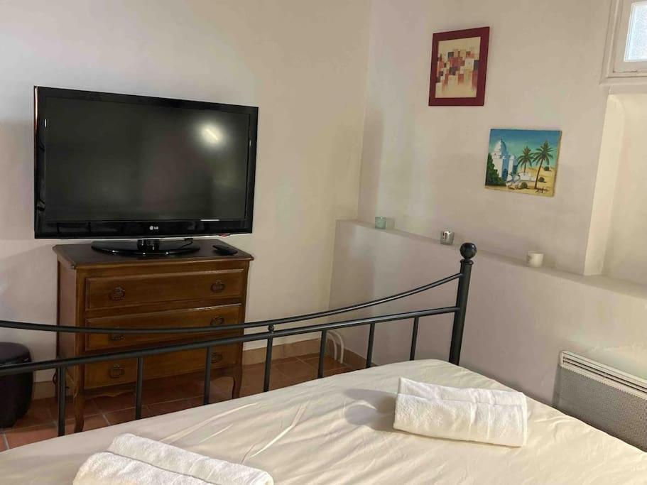 Appartement Avec Deux Chambres Centre Ville Aixois Aix-en-Provence Dış mekan fotoğraf